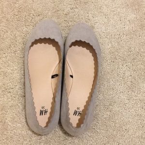 H&M Flat shoes